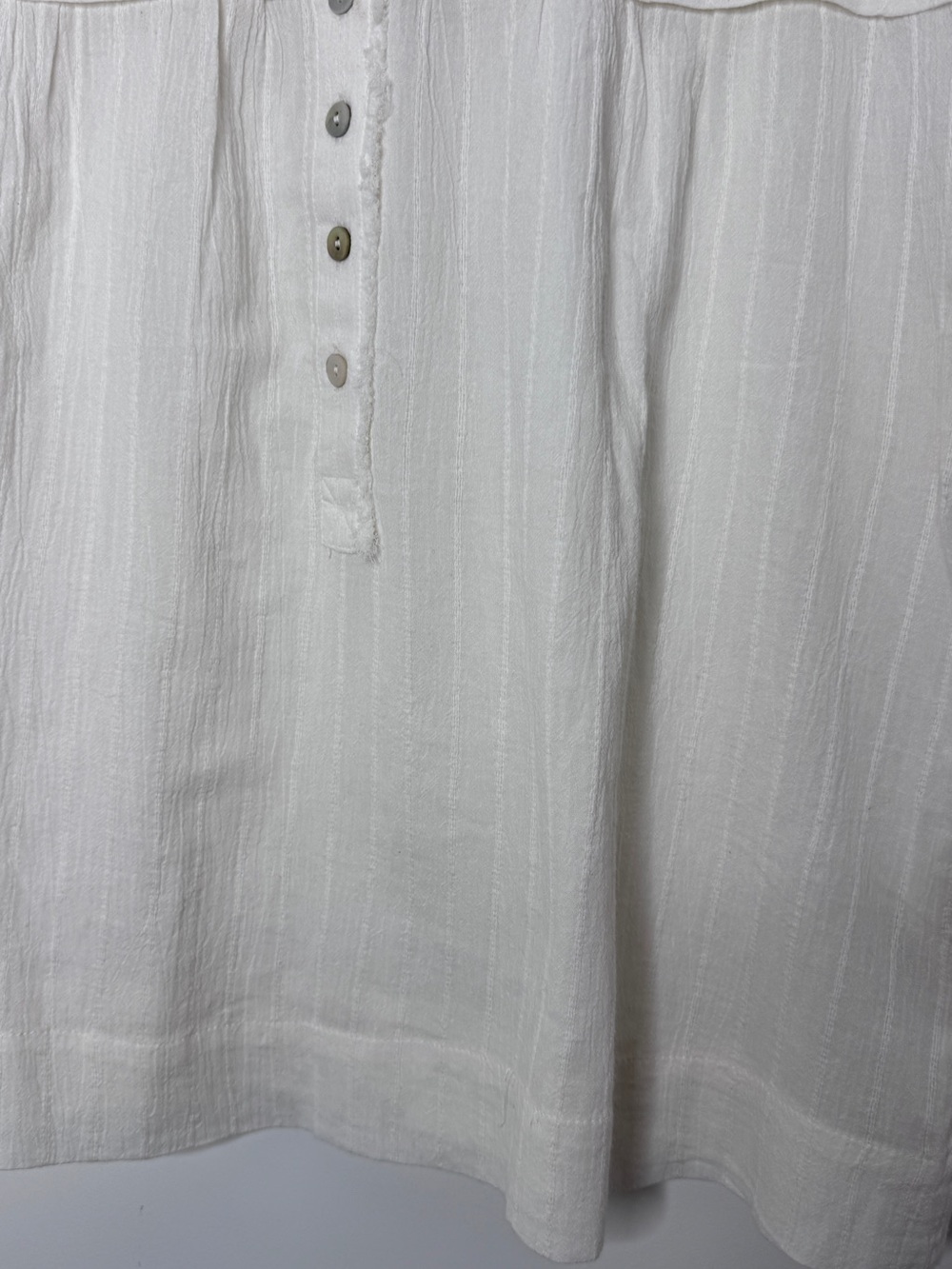 Faherty Cream Semi-Sheer Gauze Henley Blouse L - Picture 5 of 6